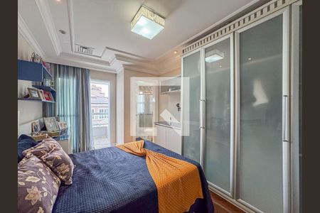 Casa de condomínio à venda com 384m², 4 quartos e 4 vagas