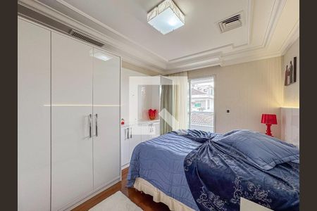 Casa de condomínio à venda com 384m², 4 quartos e 4 vagas