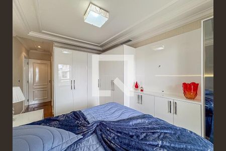 Casa de condomínio à venda com 384m², 4 quartos e 4 vagas