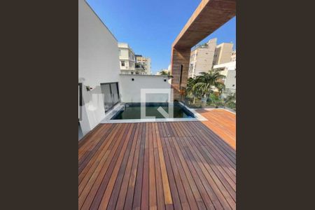Apartamento à venda com 44m², 1 quarto e sem vaga