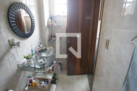 Apartamento para alugar com 72m², 2 quartos e 1 vaga Apartamento para alugar com 72m², 2 quartos e 1 vagaBanheiro da Suíte