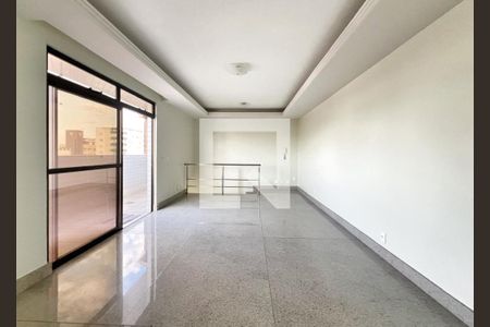 Apartamento à venda com 300m², 4 quartos e 4 vagas Apartamento à venda com 300m², 4 quartos e 4 vagasQuarto 4