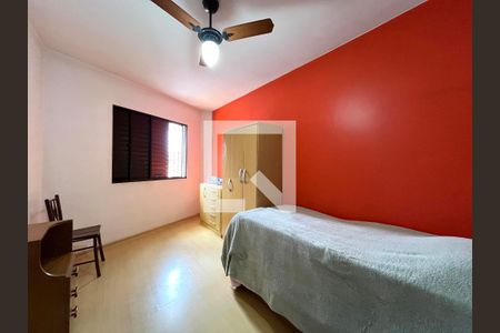 Casa à venda com 81m², 2 quartos e 2 vagas Casa à venda com 81m², 2 quartos e 2 vagasBanheiro da Suíte 1