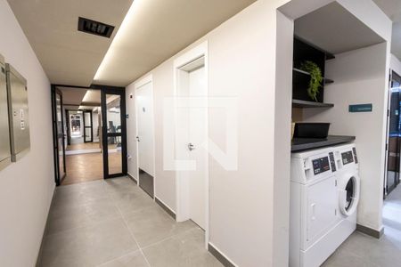 Studio à venda com 29m², 1 quarto e sem vaga Studio à venda com 29m², 1 quarto e sem vagaÁrea comum