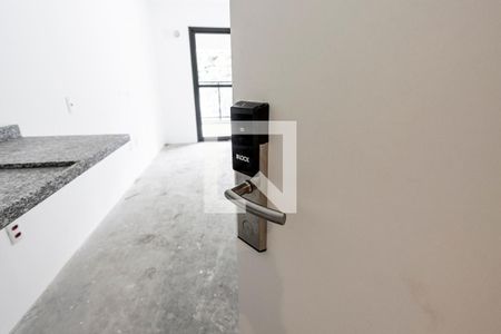 Studio à venda com 29m², 1 quarto e sem vaga Studio à venda com 29m², 1 quarto e sem vagaFechadura Eletrônica