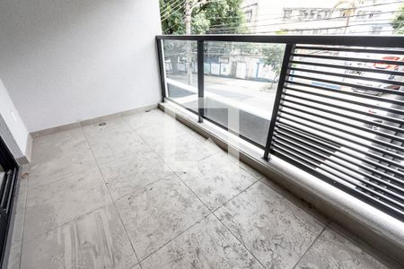Studio à venda com 29m², 1 quarto e sem vaga Studio à venda com 29m², 1 quarto e sem vagaVaranda