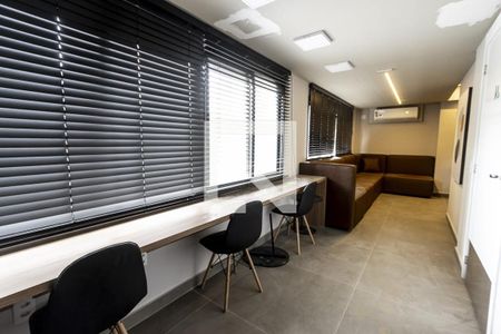 Studio à venda com 28m², 1 quarto e sem vaga Studio à venda com 28m², 1 quarto e sem vagaoffice