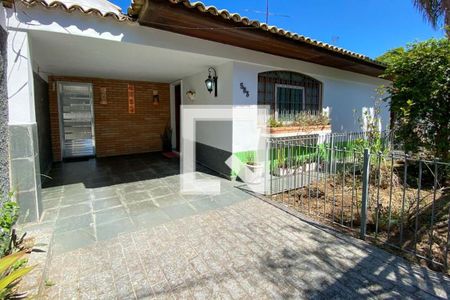 Casa à venda com 330m², 3 quartos e 3 vagas Casa à venda com 330m², 3 quartos e 3 vagasGaragem 1