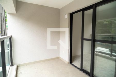 Studio à venda com 29m², 1 quarto e sem vaga Studio à venda com 29m², 1 quarto e sem vagaVaranda