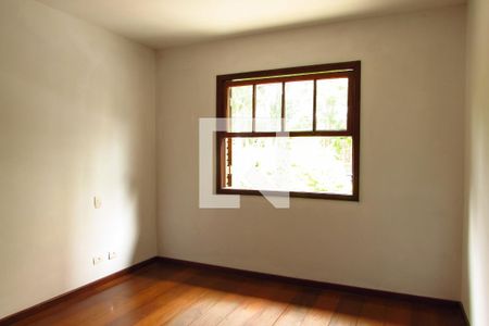 Casa de condomínio à venda com 150m², 4 quartos e 1 vagaQuarto 3