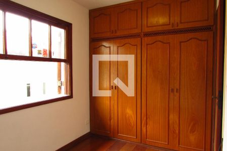 Casa de condomínio à venda com 150m², 4 quartos e 1 vagaQuarto 2