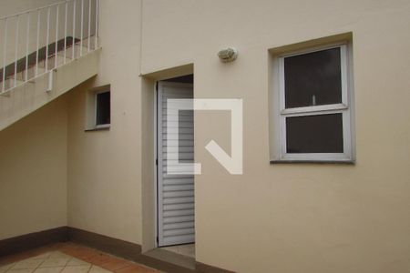 Casa de condomínio à venda com 150m², 4 quartos e 1 vagaÁrea externa 