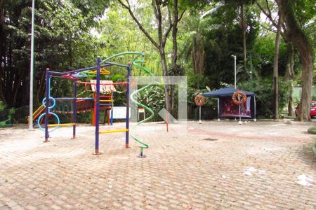 Casa de condomínio à venda com 150m², 4 quartos e 1 vagaÁrea comum