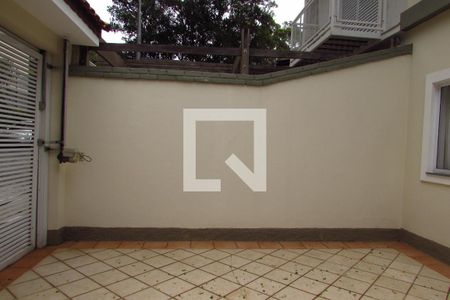 Casa de condomínio à venda com 150m², 4 quartos e 1 vagaÁrea externa 