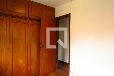 Casa de condomínio à venda com 150m², 4 quartos e 1 vagaQuarto 2