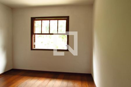 Casa de condomínio à venda com 150m², 4 quartos e 1 vagaQuarto 3