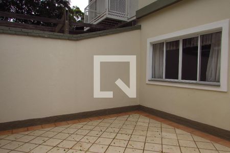 Casa de condomínio à venda com 150m², 4 quartos e 1 vagaÁrea externa 