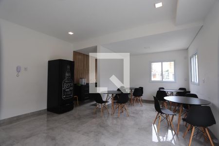 Apartamento à venda com 42m², 2 quartos e sem vagaÁrea comum - Salão de festas