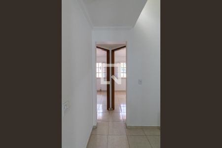 Casa de condomínio à venda com 100m², 3 quartos e sem vaga Casa de condomínio à venda com 100m², 3 quartos e sem vagaCorredor