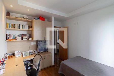 Apartamento à venda com 135m², 4 quartos e 4 vagas Apartamento à venda com 135m², 4 quartos e 4 vagasQuarto 1