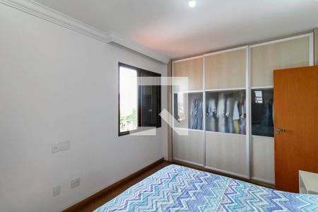Apartamento à venda com 135m², 4 quartos e 4 vagas Apartamento à venda com 135m², 4 quartos e 4 vagasSuíte 2