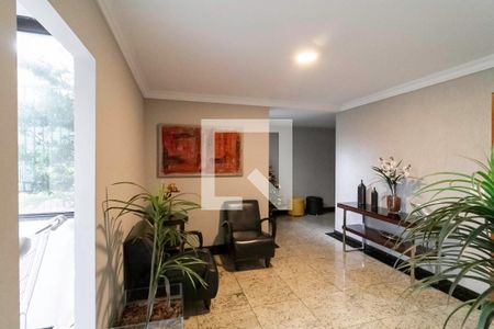 Apartamento à venda com 135m², 4 quartos e 4 vagas Apartamento à venda com 135m², 4 quartos e 4 vagasHall de entrada