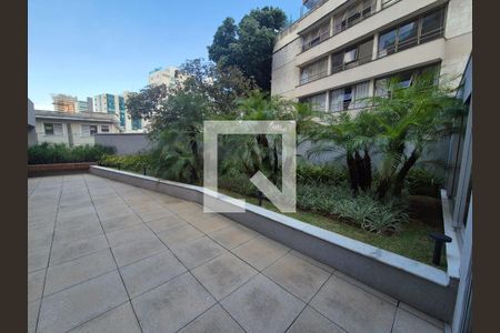 Apartamento à venda com 136m², 4 quartos e 3 vagas Apartamento à venda com 136m², 4 quartos e 3 vagasÁrea comum