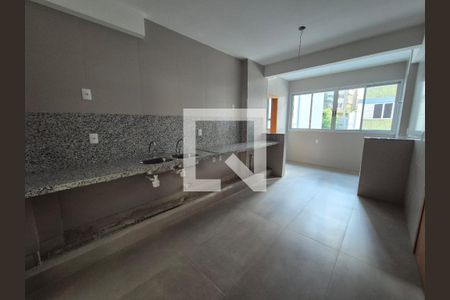 Apartamento à venda com 136m², 4 quartos e 3 vagas Apartamento à venda com 136m², 4 quartos e 3 vagasCozinha