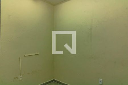 Casa à venda com 180m², 4 quartos e 2 vagas Casa à venda com 180m², 4 quartos e 2 vagasBanheiro de Serviço