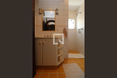 Casa à venda com 421m², 4 quartos e 4 vagas Casa à venda com 421m², 4 quartos e 4 vagasSuíte 4