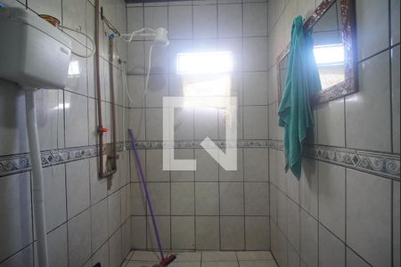 Casa à venda com 140m², 3 quartos e 2 vagas Casa à venda com 140m², 3 quartos e 2 vagasBanheiro