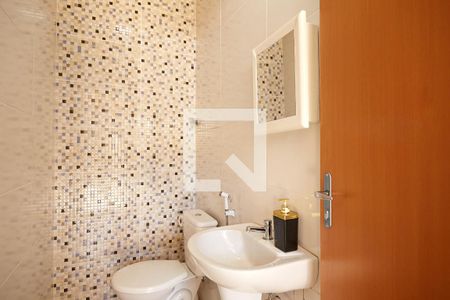 Casa à venda com 300m², 1 quarto e 4 vagas Casa à venda com 300m², 1 quarto e 4 vagasBanheiro 2