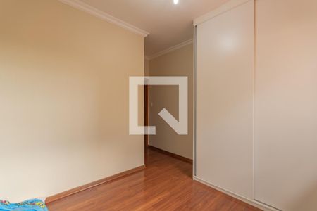 Casa à venda com 280m², 4 quartos e 3 vagas Casa à venda com 280m², 4 quartos e 3 vagasQuarto 3