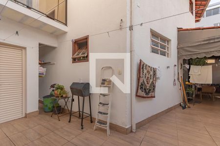Casa à venda com 280m², 4 quartos e 3 vagas Casa à venda com 280m², 4 quartos e 3 vagasÁrea Gourmet