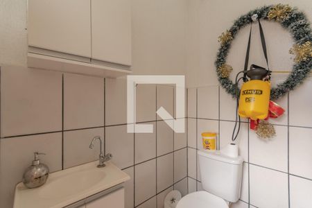 Casa à venda com 280m², 4 quartos e 3 vagas Casa à venda com 280m², 4 quartos e 3 vagasBanherio Serviço