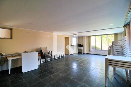 Apartamento para alugar com 52m², 2 quartos e 1 vaga Apartamento para alugar com 52m², 2 quartos e 1 vagaÁrea comum - Salão de festas