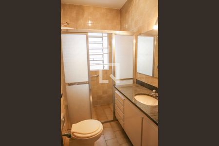 Casa à venda com 260m², 3 quartos e 2 vagas Casa à venda com 260m², 3 quartos e 2 vagasBanheiro Social