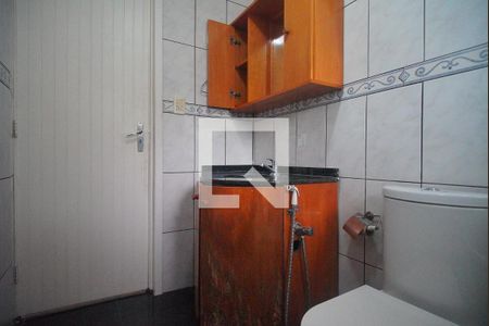 Casa à venda com 90m², 3 quartos e 2 vagasBanheiro
