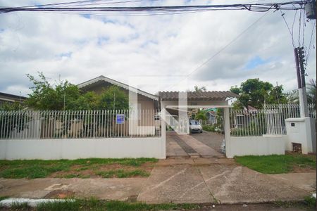 Casa à venda com 90m², 3 quartos e 2 vagasFachada