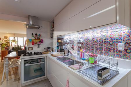 Apartamento para alugar com 102m², 3 quartos e 2 vagas Apartamento para alugar com 102m², 3 quartos e 2 vagasCozinha