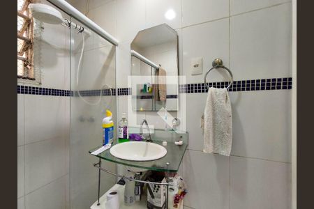 Apartamento à venda com 65m², 2 quartos e sem vaga Apartamento à venda com 65m², 2 quartos e sem vagaBanheiro Corredor