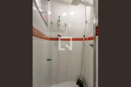 Apartamento à venda com 65m², 2 quartos e sem vaga Apartamento à venda com 65m², 2 quartos e sem vagaBanheiro da Suíte