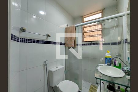 Apartamento à venda com 65m², 2 quartos e sem vaga Apartamento à venda com 65m², 2 quartos e sem vagaBanheiro Corredor