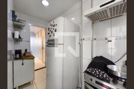 Apartamento à venda com 65m², 2 quartos e sem vaga Apartamento à venda com 65m², 2 quartos e sem vagaCozinha