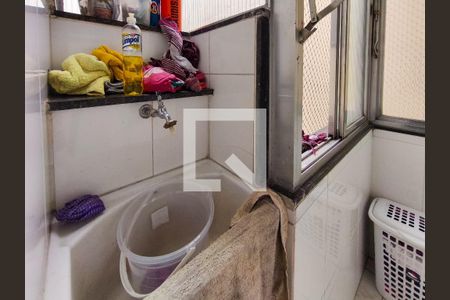 Apartamento à venda com 65m², 2 quartos e sem vaga Apartamento à venda com 65m², 2 quartos e sem vagaÁrea de Serviço