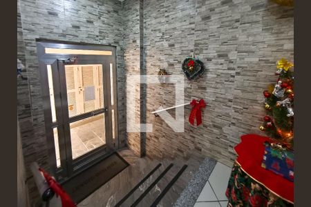 Apartamento à venda com 65m², 2 quartos e sem vaga Apartamento à venda com 65m², 2 quartos e sem vagaFachada e portaria