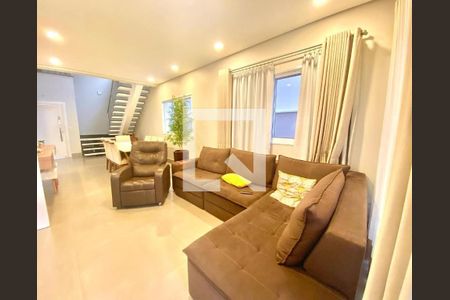 Casa de condomínio à venda com 237m², 3 quartos e 4 vagas Casa de condomínio à venda com 237m², 3 quartos e 4 vagasFoto 07