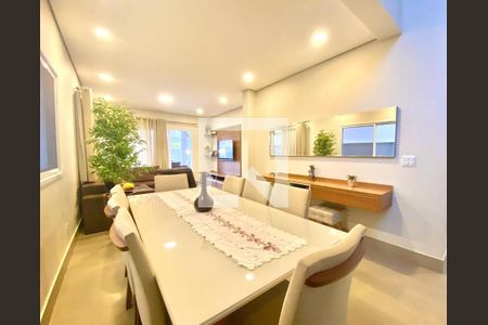 Casa de condomínio à venda com 237m², 3 quartos e 4 vagas Casa de condomínio à venda com 237m², 3 quartos e 4 vagasFoto 12