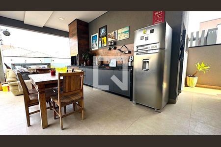 Casa de condomínio à venda com 267m², 4 quartos e 4 vagas Casa de condomínio à venda com 267m², 4 quartos e 4 vagasFoto 15
