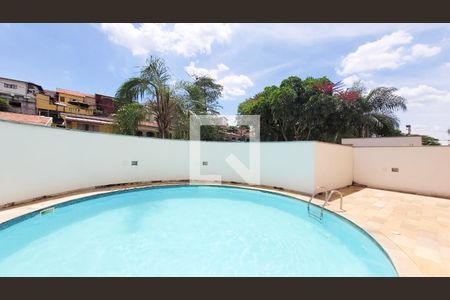 Apartamento à venda com 66m², 2 quartos e 2 vagas Apartamento à venda com 66m², 2 quartos e 2 vagasÁrea comum - Piscina